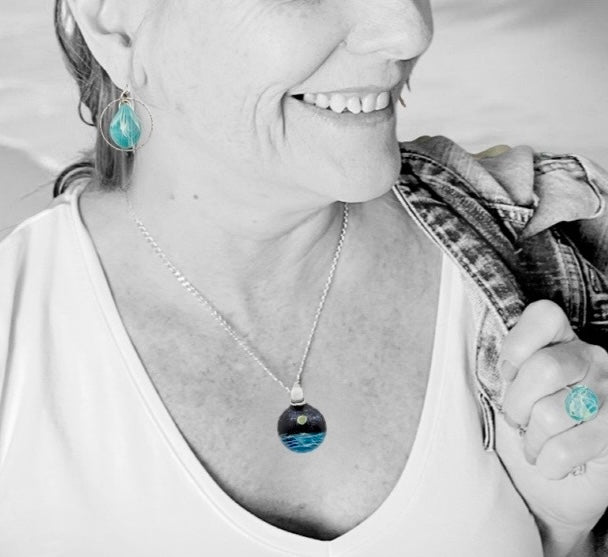 Ocean Day & Night Necklace