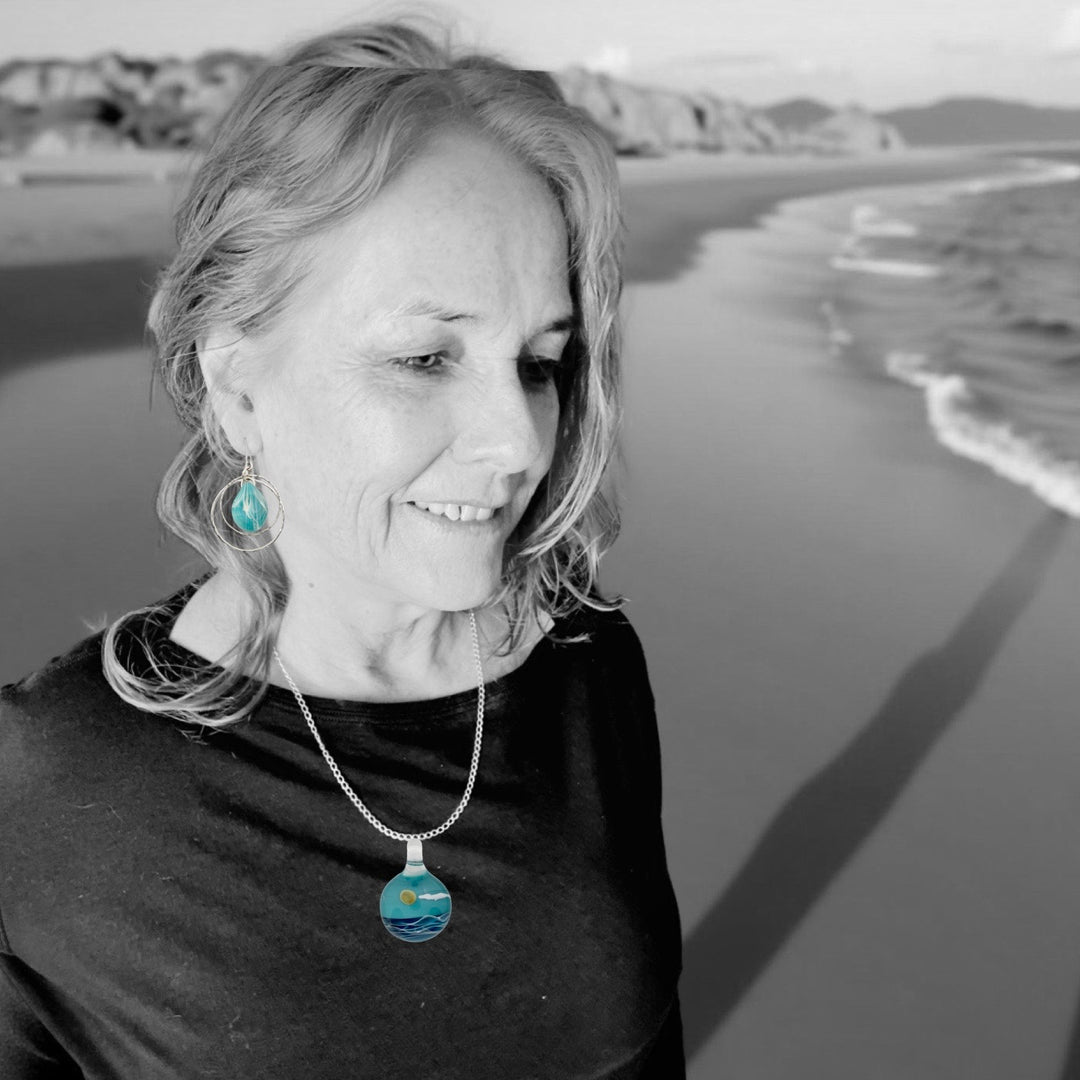 Ocean Day & Night Necklace